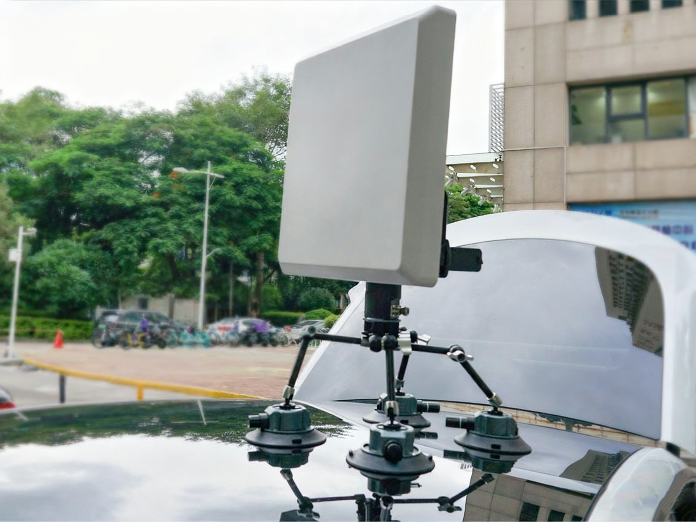 MA02 Drone Antenna Holder for Car Rooftop with Suction Cups