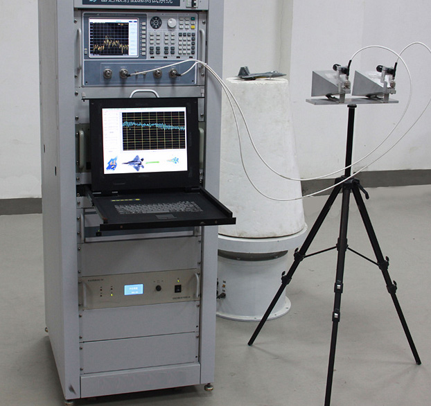 Radar Target Echo and Altimeter Target Echo and Jamming Scene Simulation System
