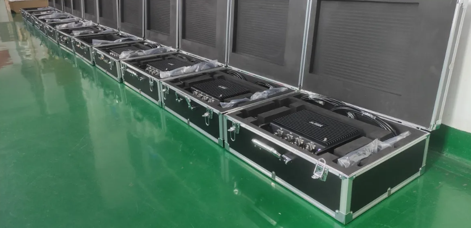 Small Size Self-Organizing Radio Station for Unmanned Systems Suntor Mu08 Unmanned Mesh Radio